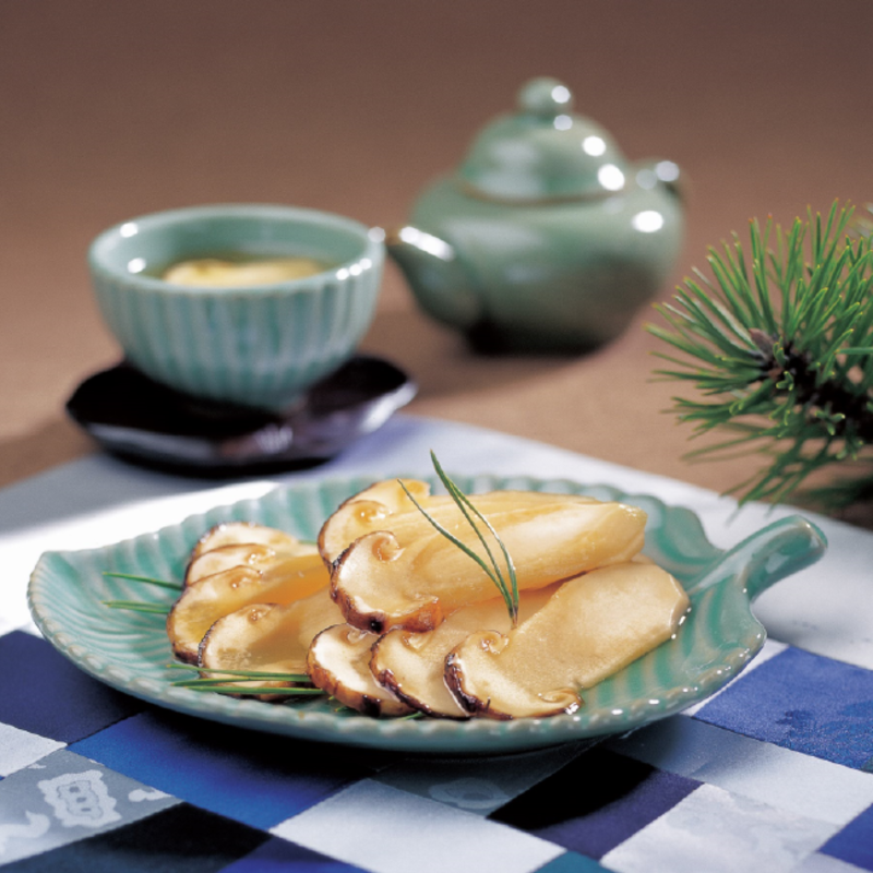 참자연영농조합법인,[참자연]산꿀자연송이(도자기)600g